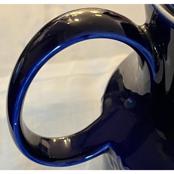 Vintage Cobalt Blue White Etched Stone Pottery Teapot & Creamer Dessert Plate - Picture 6 of 10